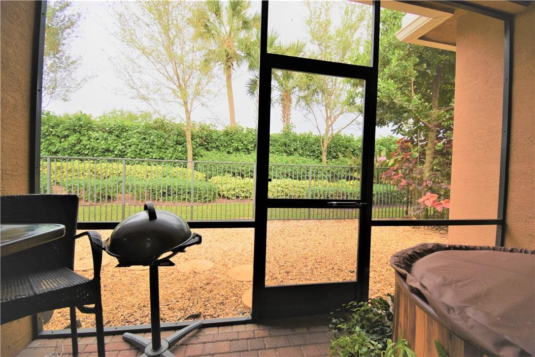 13682 Imperial Topaz Trl