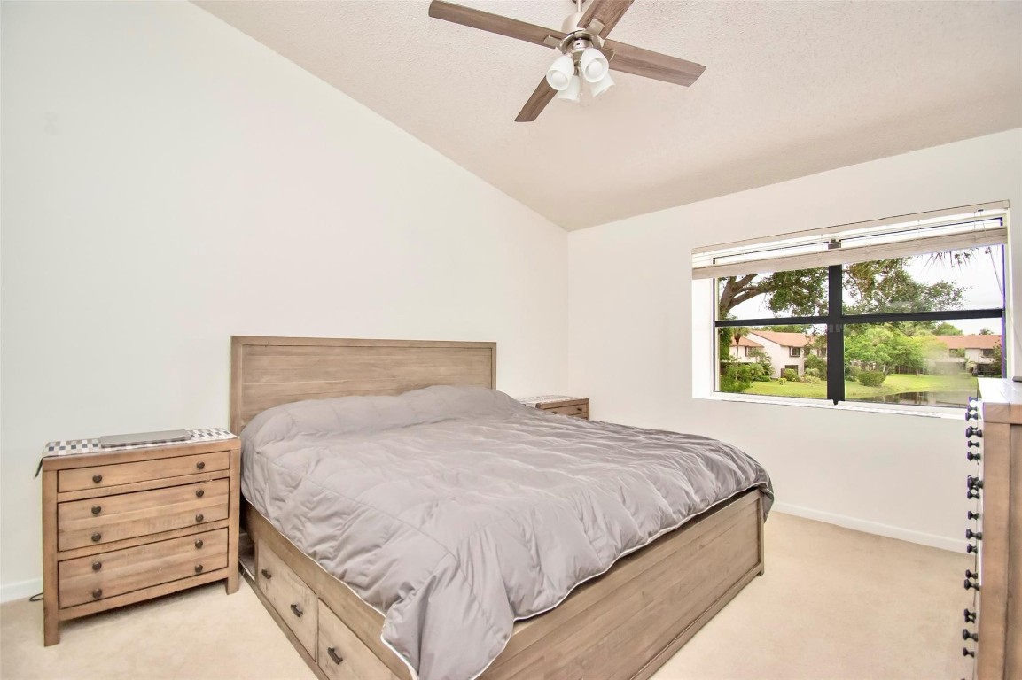 4340 Carambola Cir 703