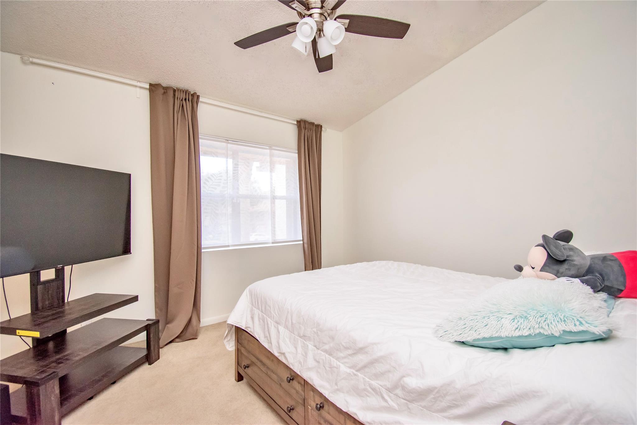 4340 Carambola Cir 703