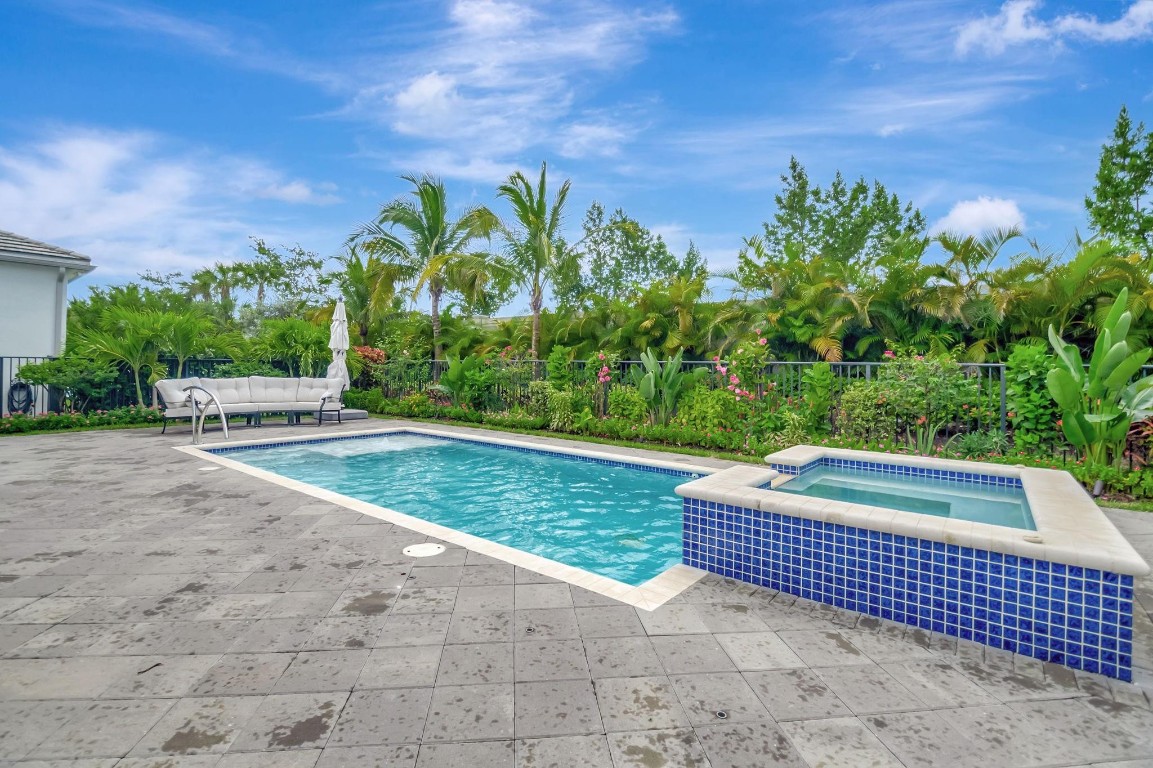 12860 Veneto Springs Dr