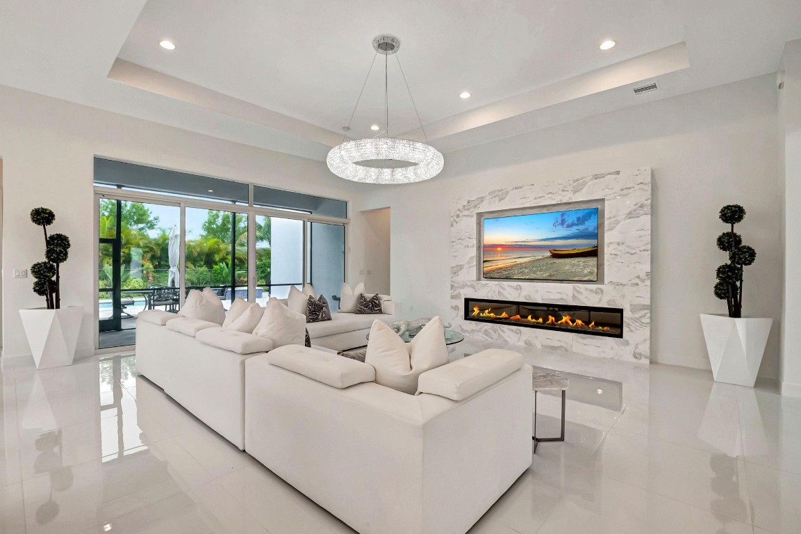 12860 Veneto Springs Dr