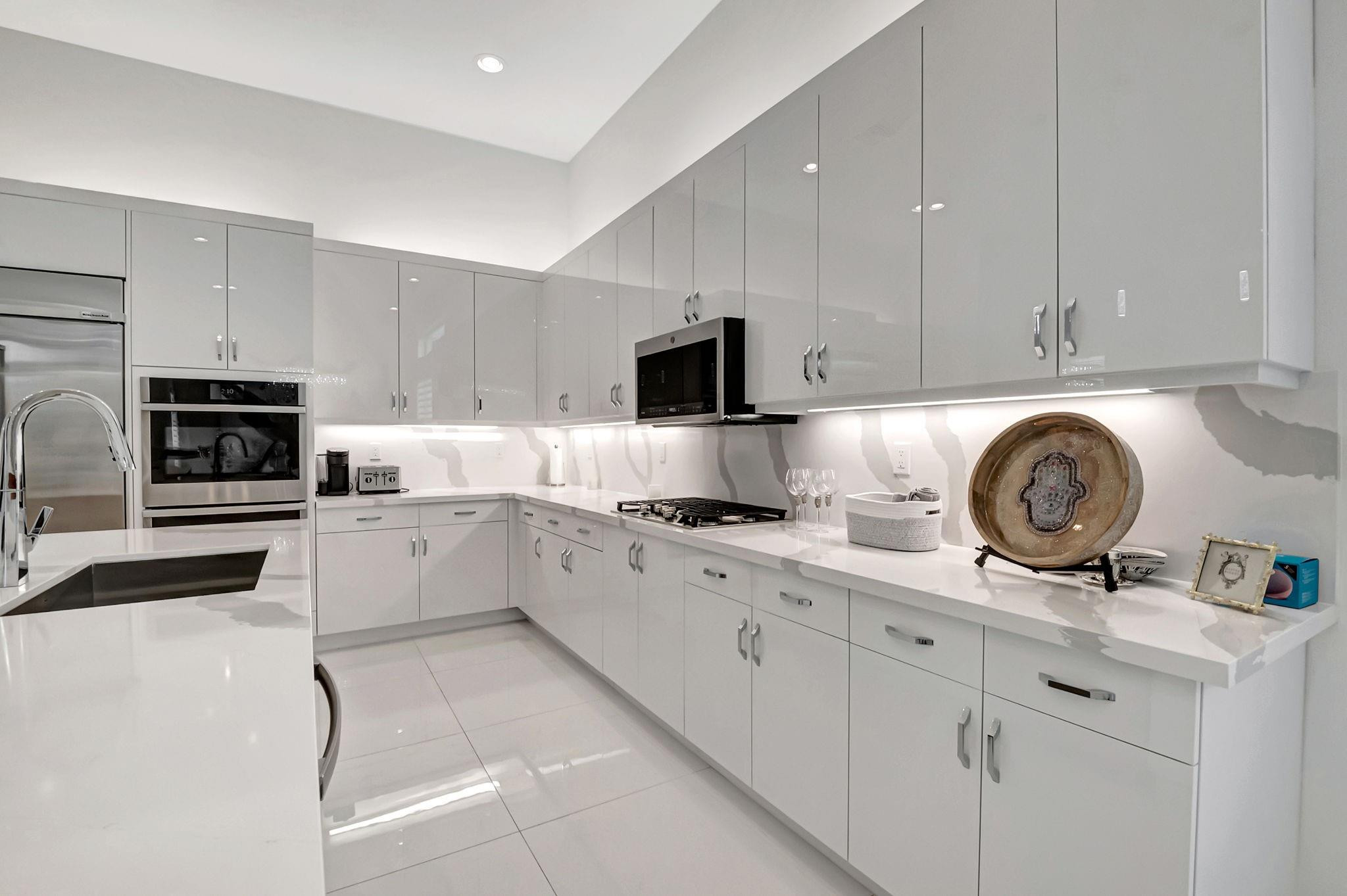 12860 Veneto Springs Dr