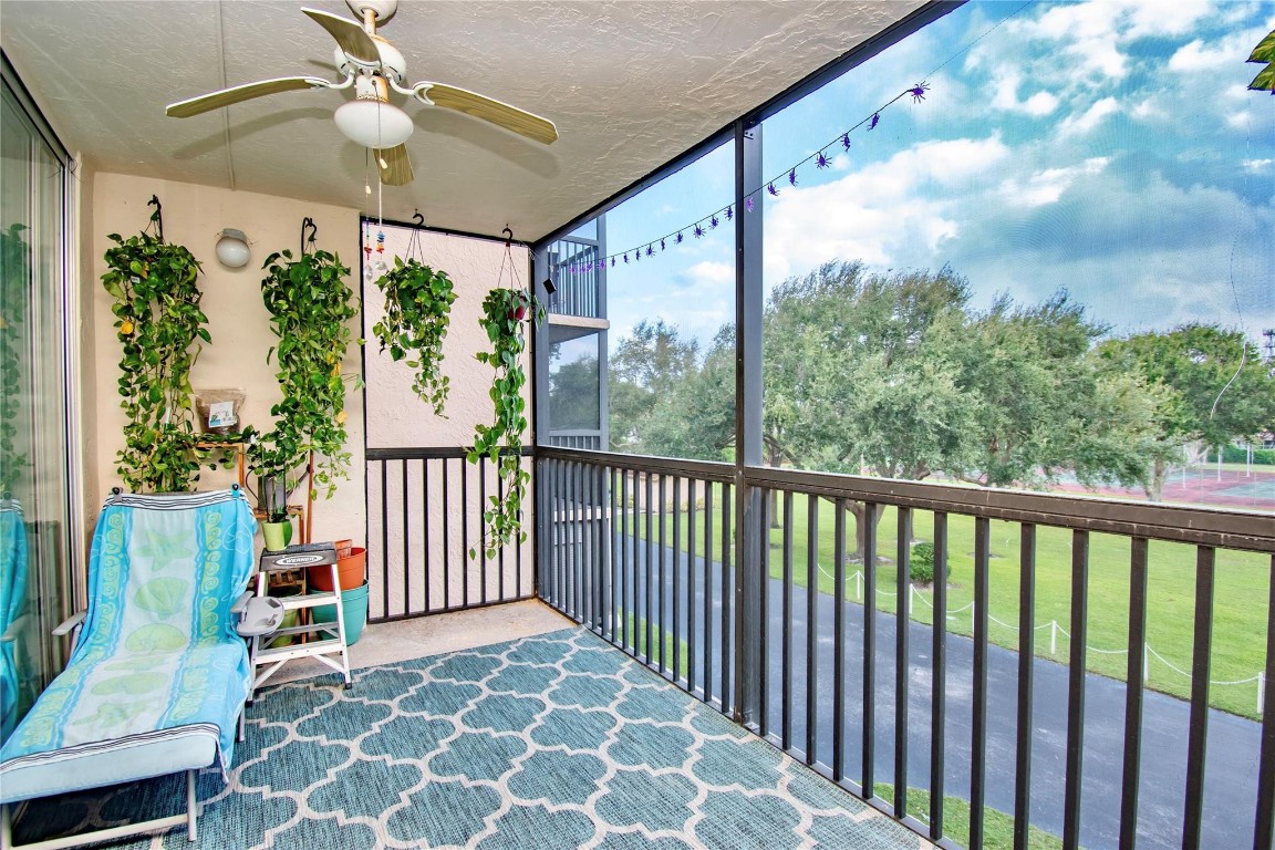 5280 NW 2nd Avenue 312