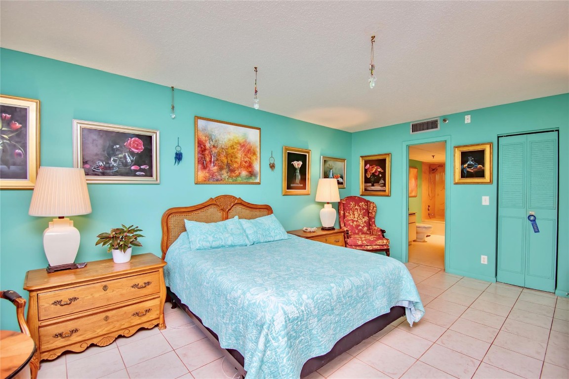 5280 NW 2nd Avenue 312