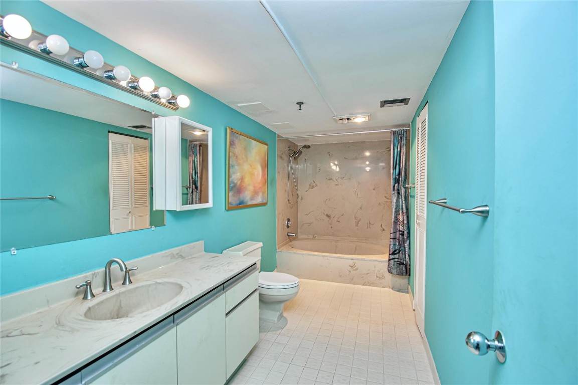 5280 NW 2nd Avenue 312