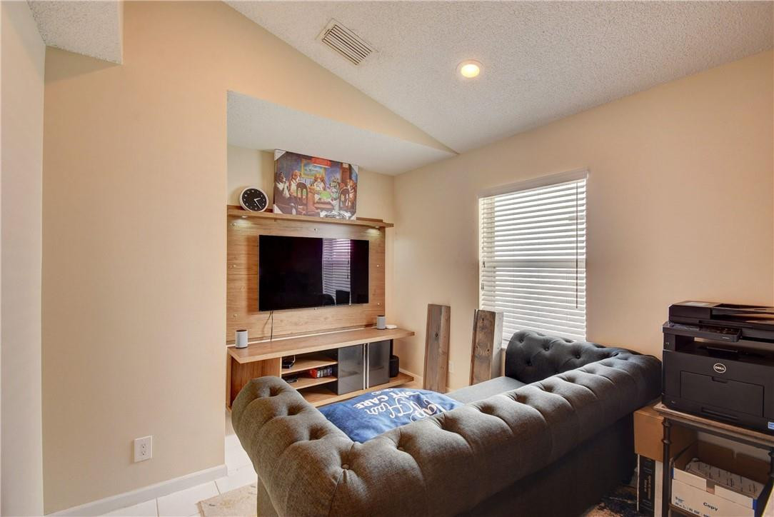 7703 Springfield Lake Dr