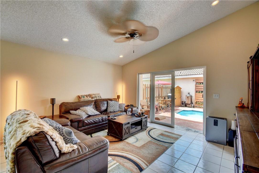 7703 Springfield Lake Dr