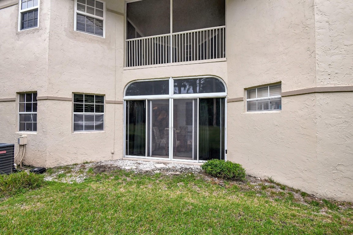 6510 Via Regina 6510