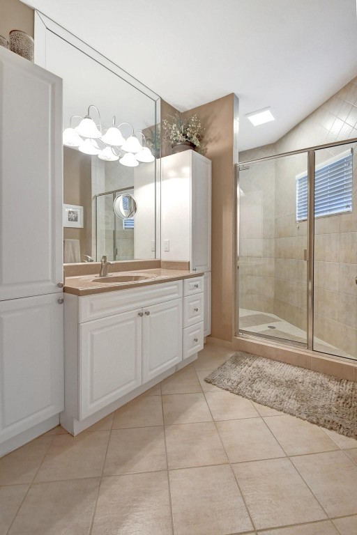 6510 Via Regina 6510