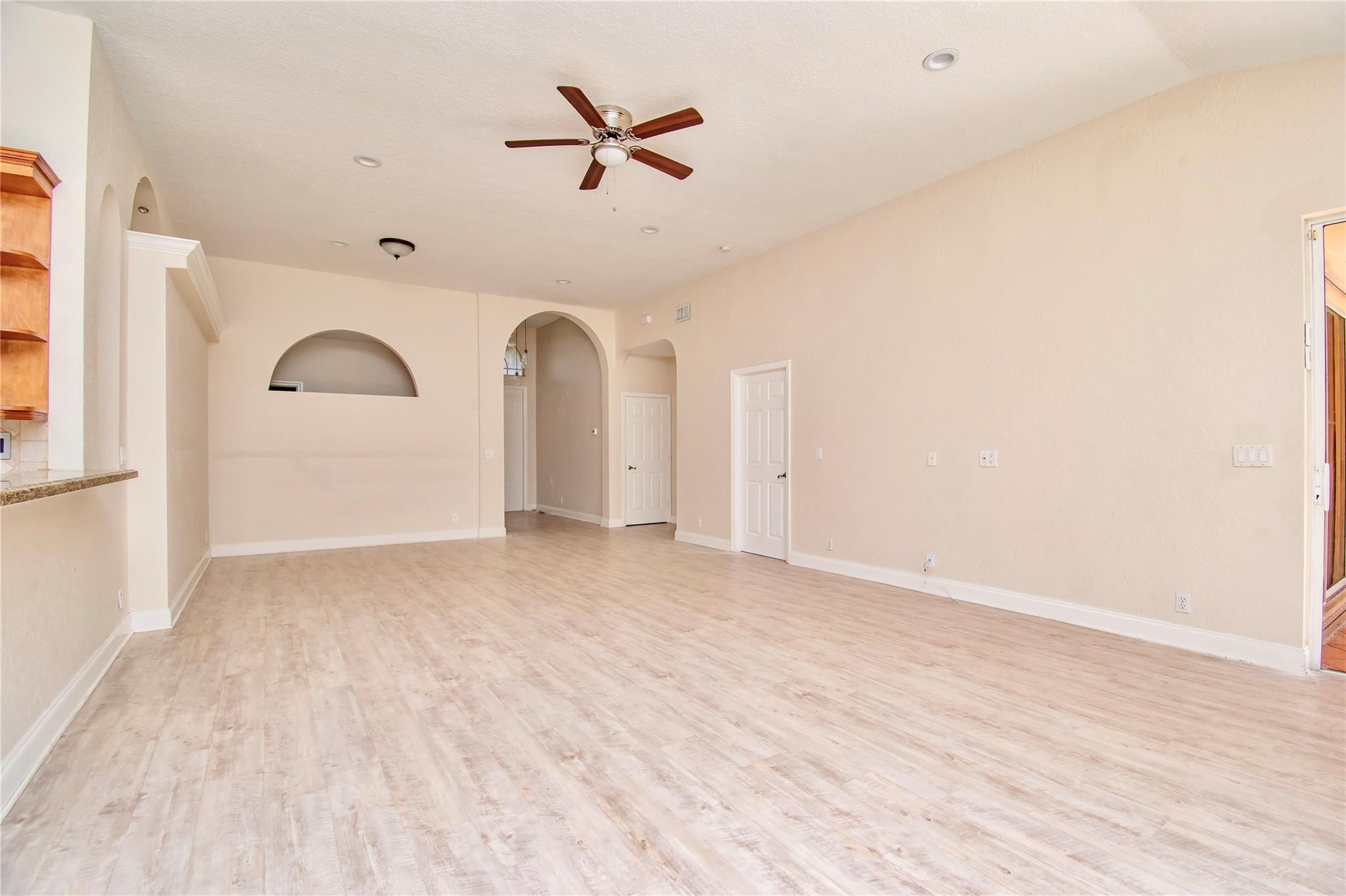 12280 Riverfalls Ct