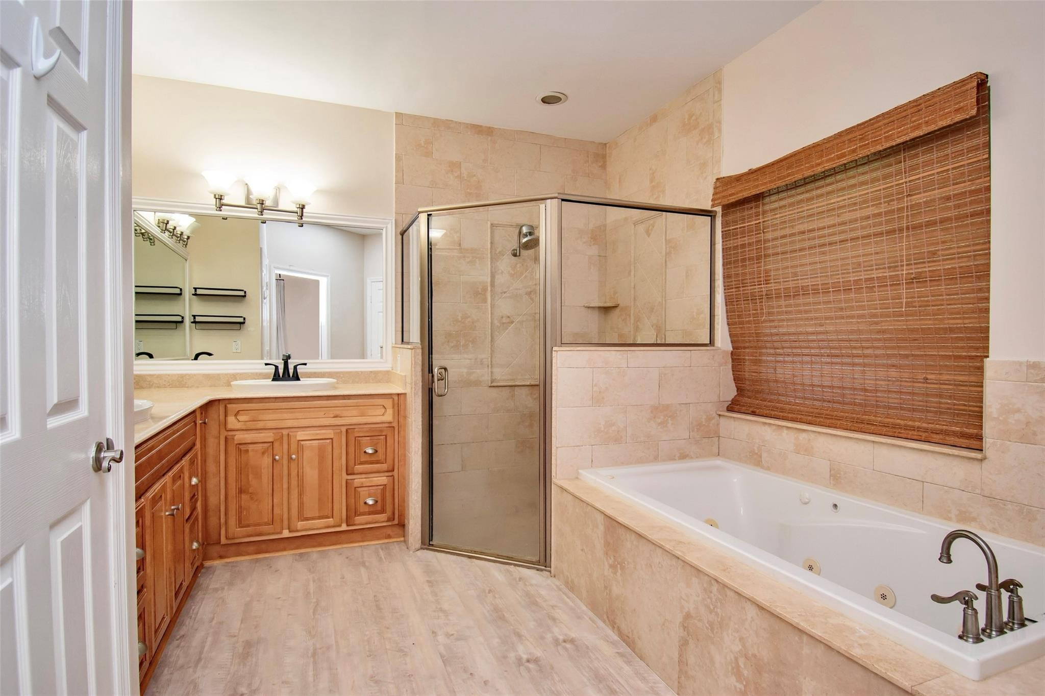 12280 Riverfalls Ct