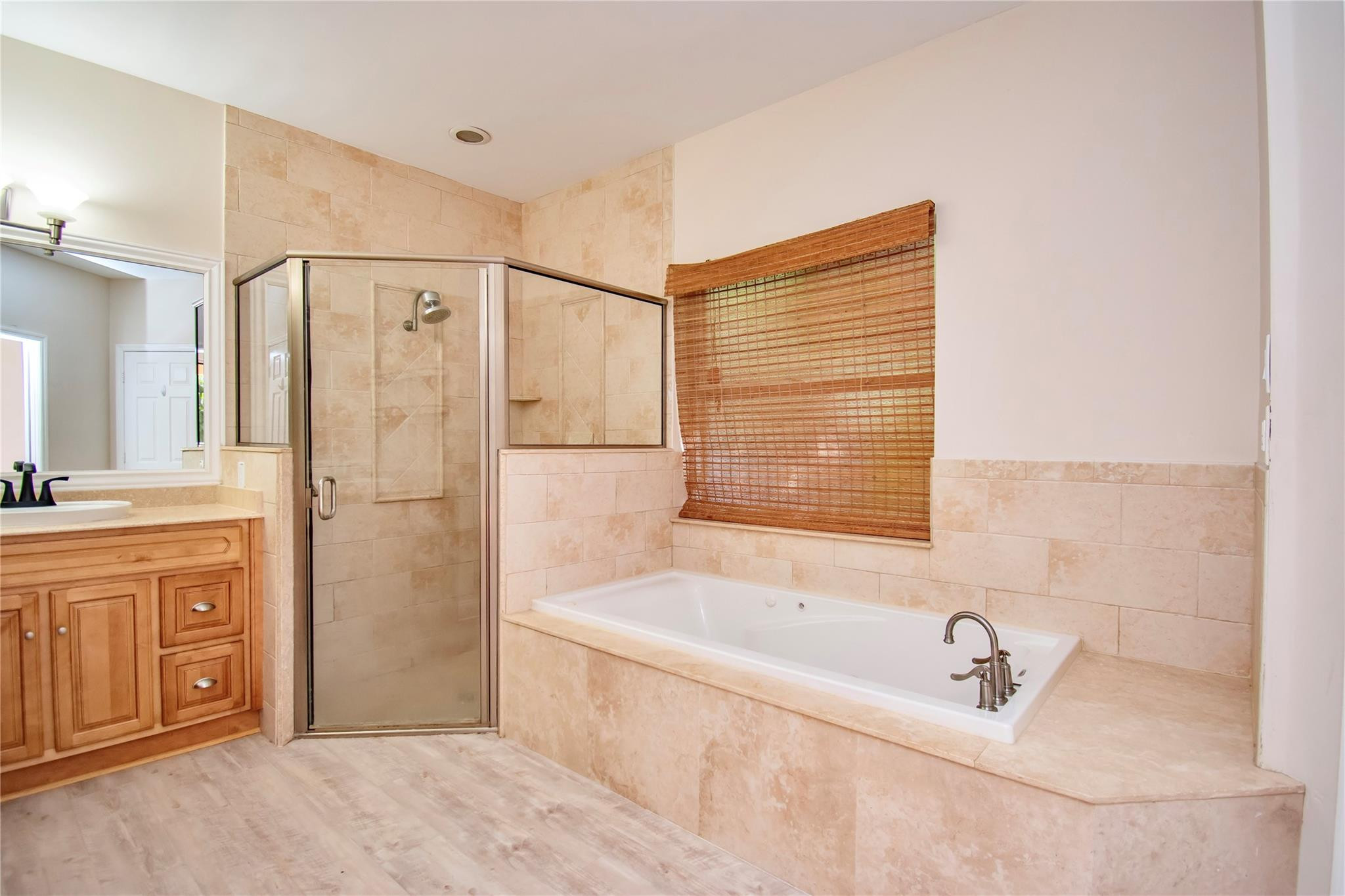 12280 Riverfalls Ct