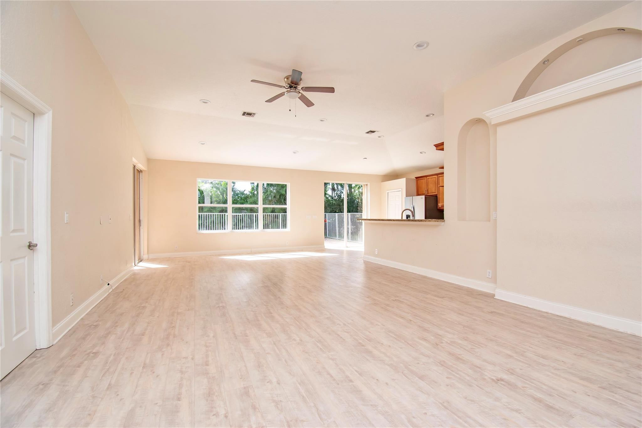 12280 Riverfalls Ct