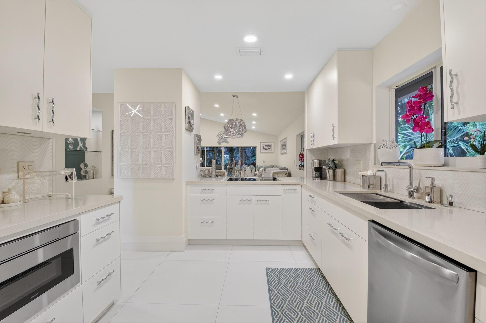 19452 Waters Reach Lane 305 Lane 305