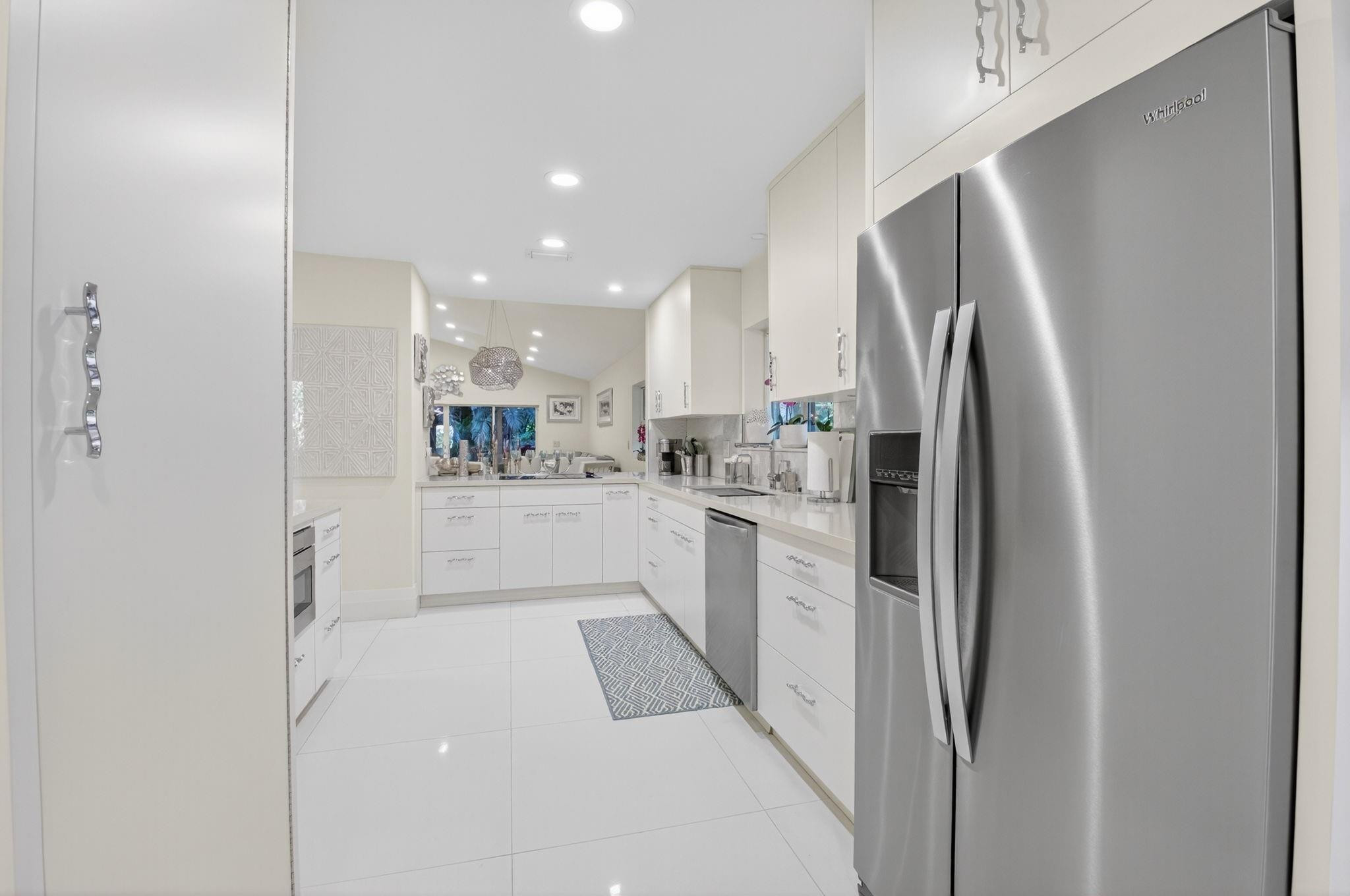 19452 Waters Reach Lane 305 Lane 305