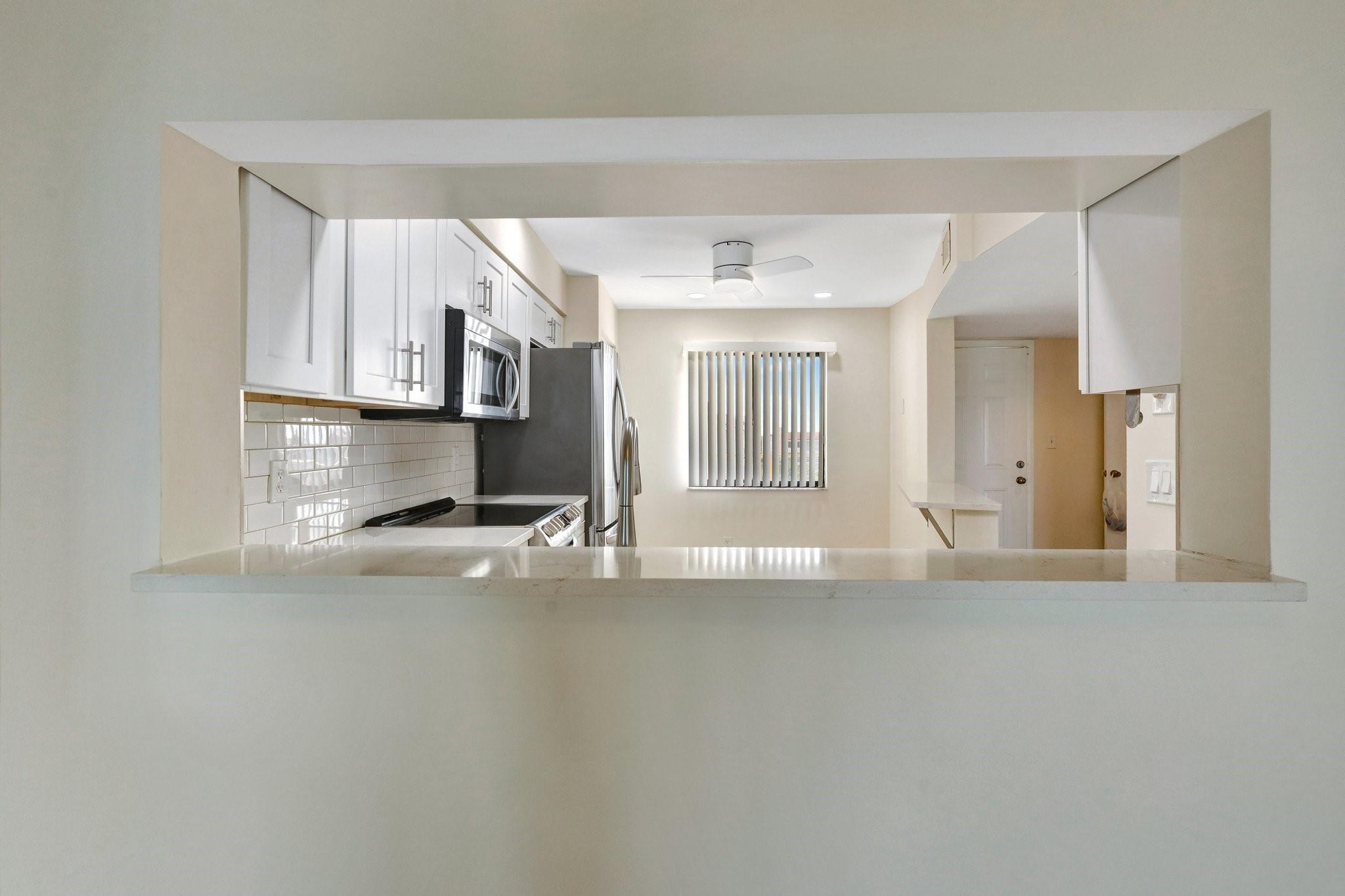 14460 Strathmore Ln 807