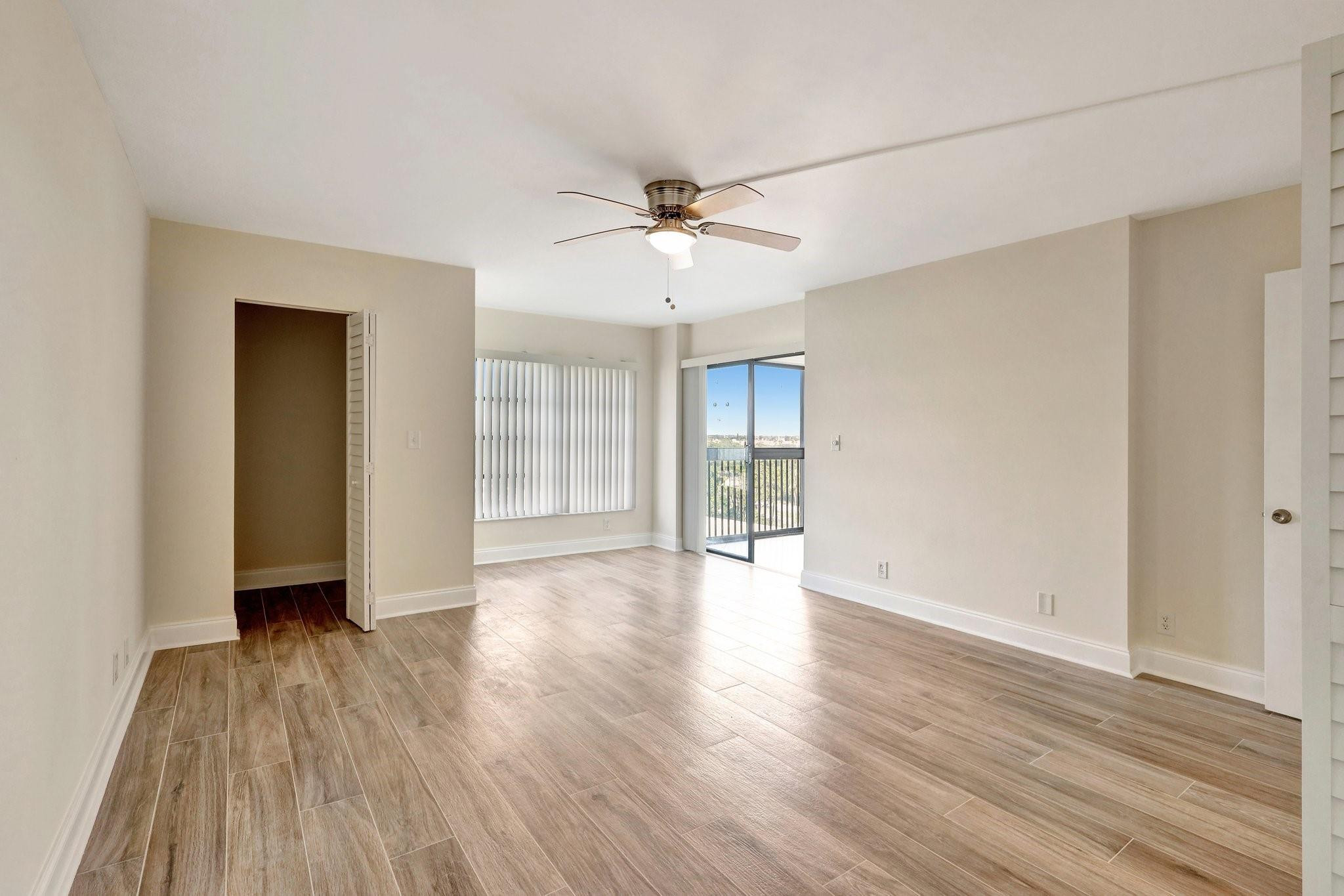 14460 Strathmore Ln 807