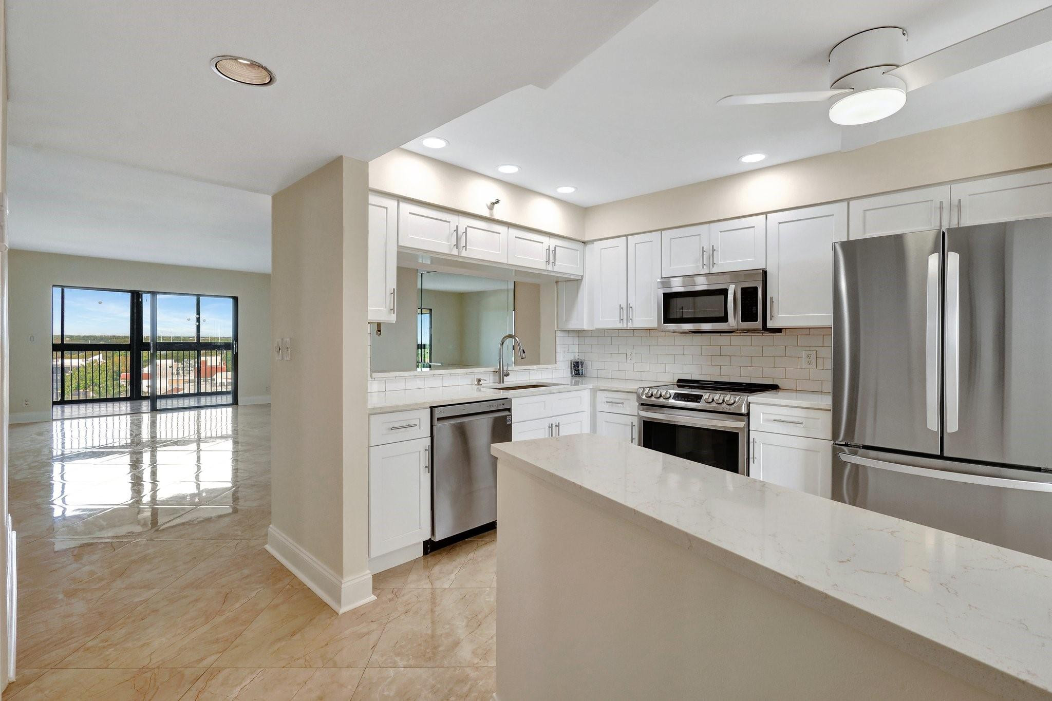 14460 Strathmore Ln 807