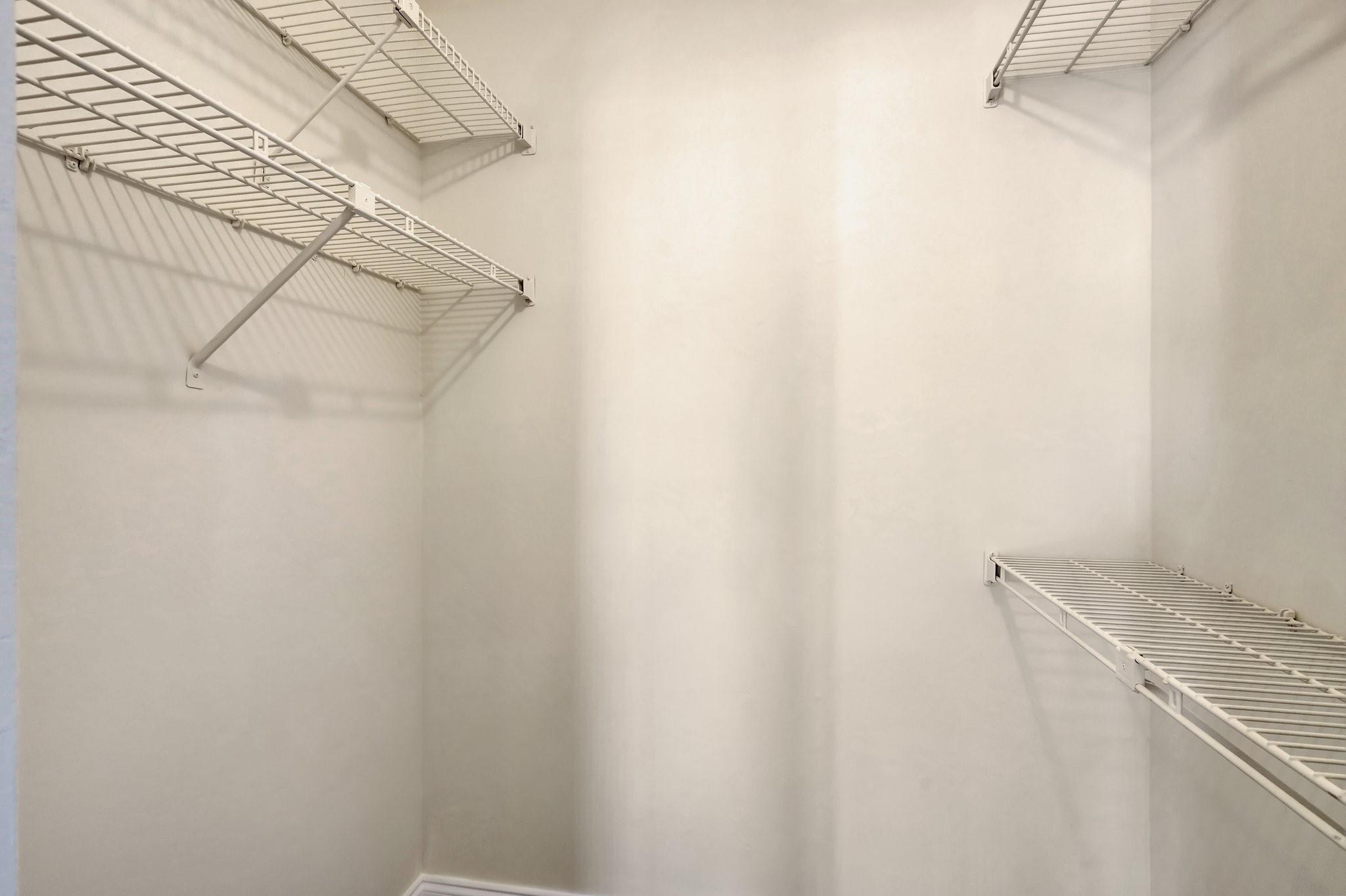 14460 Strathmore Ln 807