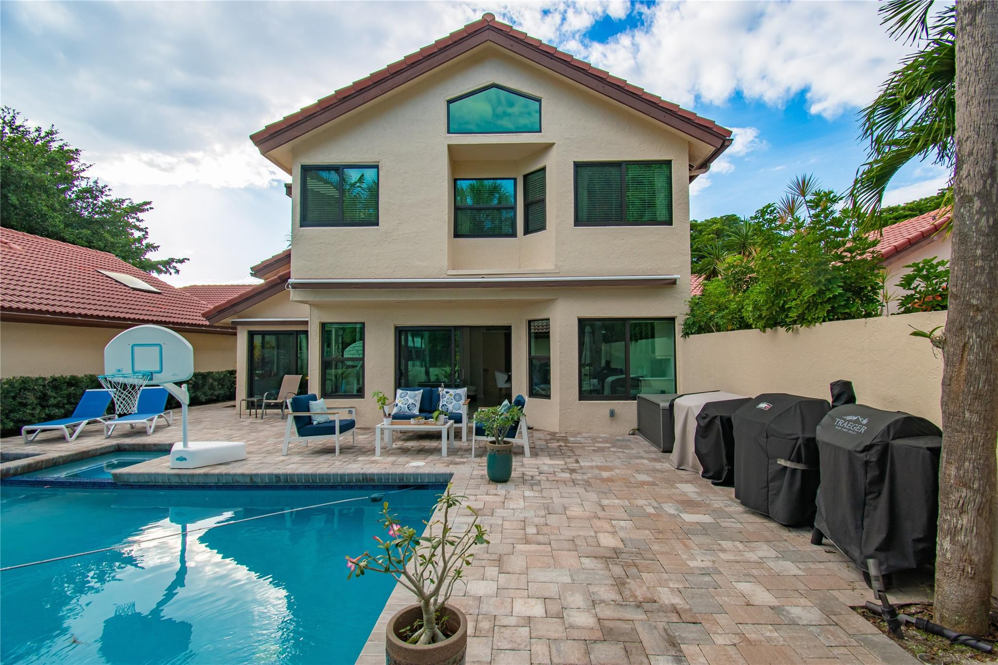 21694 Town Place Dr