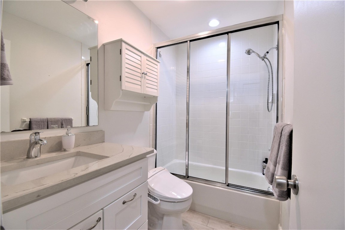 6550 Country Wood Way, Delray Beach