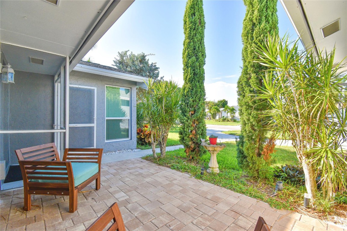 6550 Country Wood Way, Delray Beach