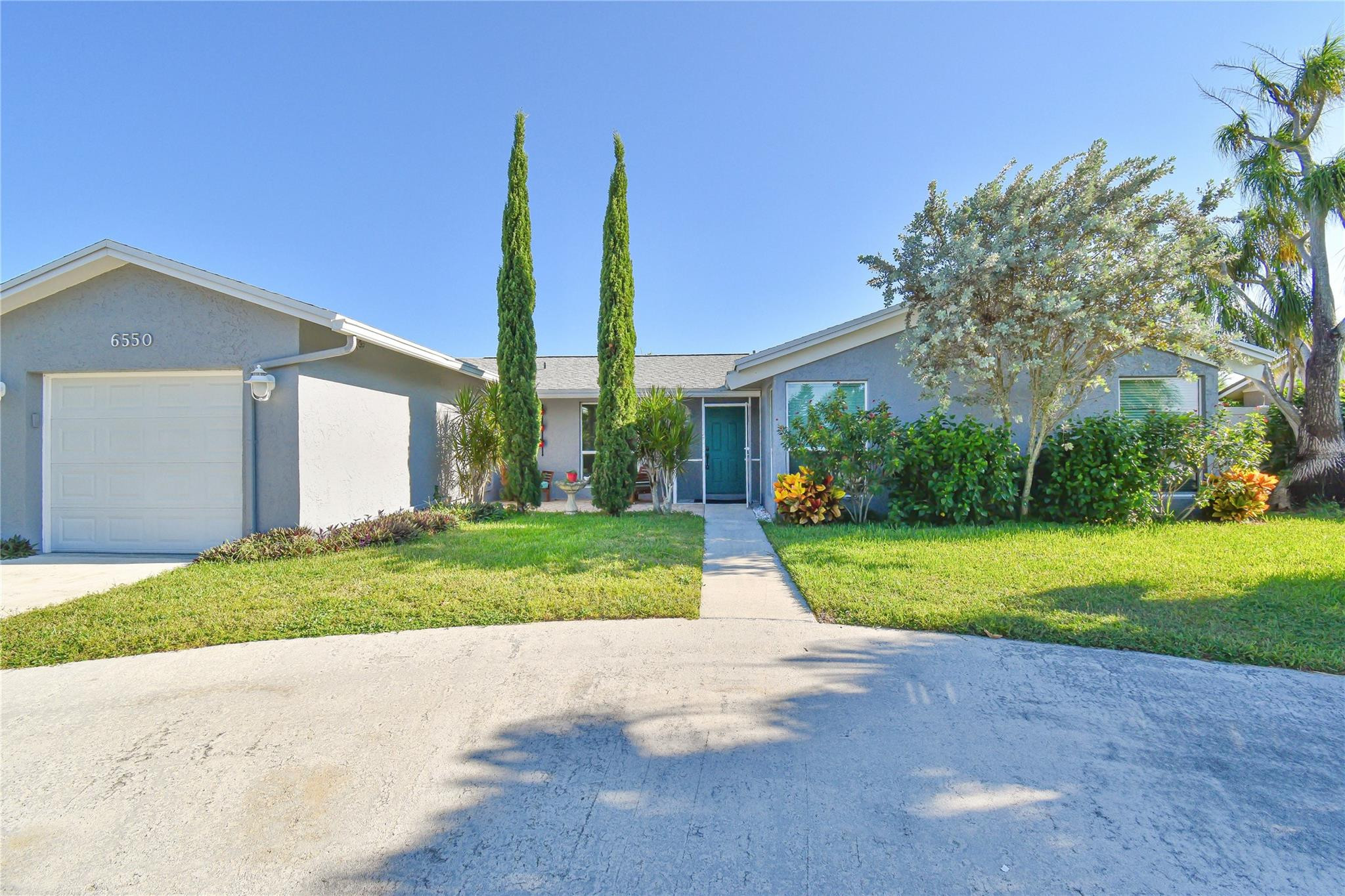 6550 Country Wood Way, Delray Beach