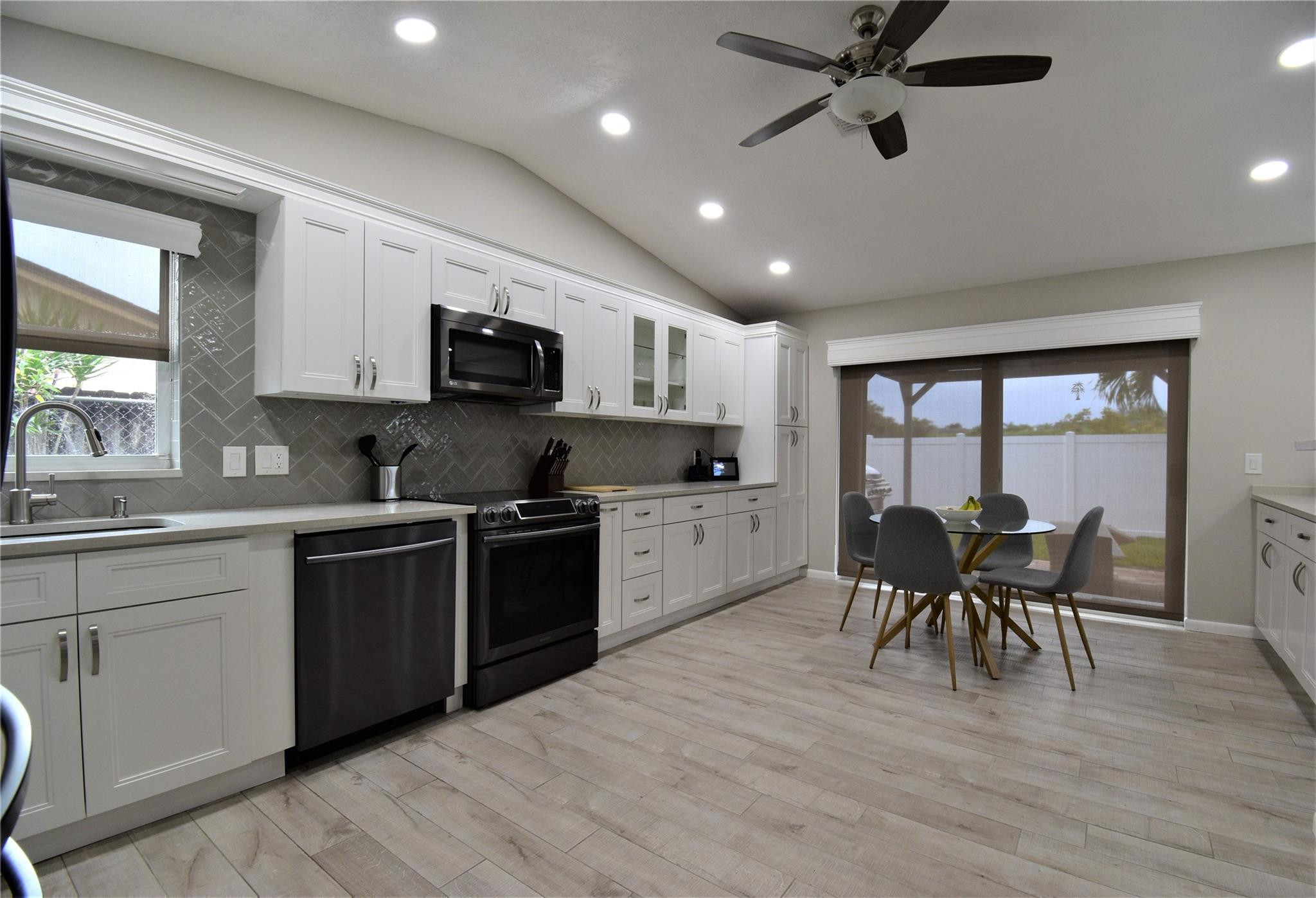 6550 Country Wood Way, Delray Beach