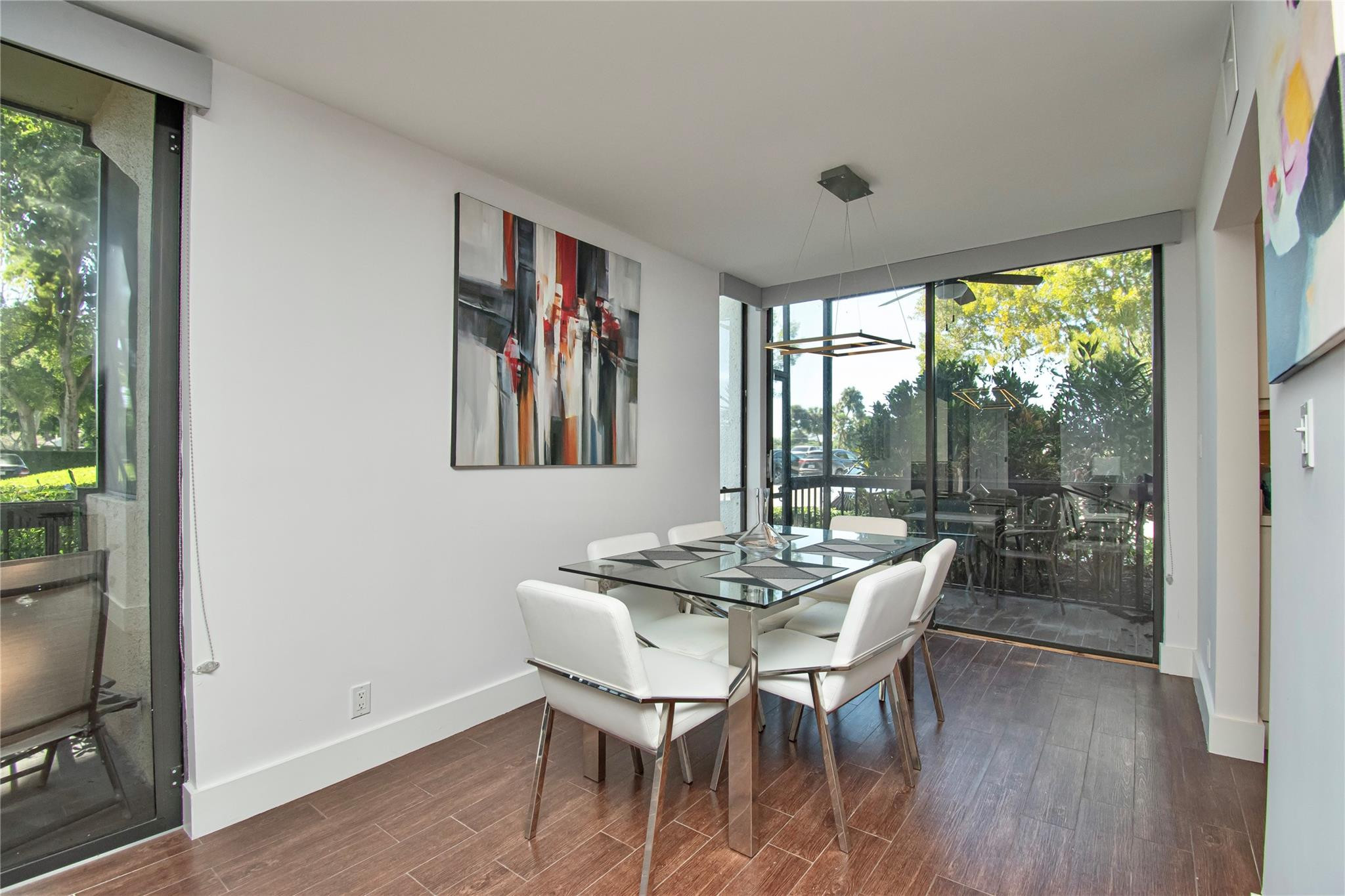 1612 Bridgewood Drive 1612