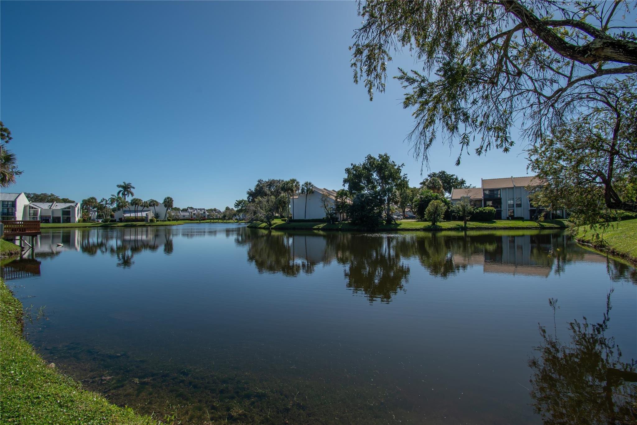 1612 Bridgewood Drive 1612
