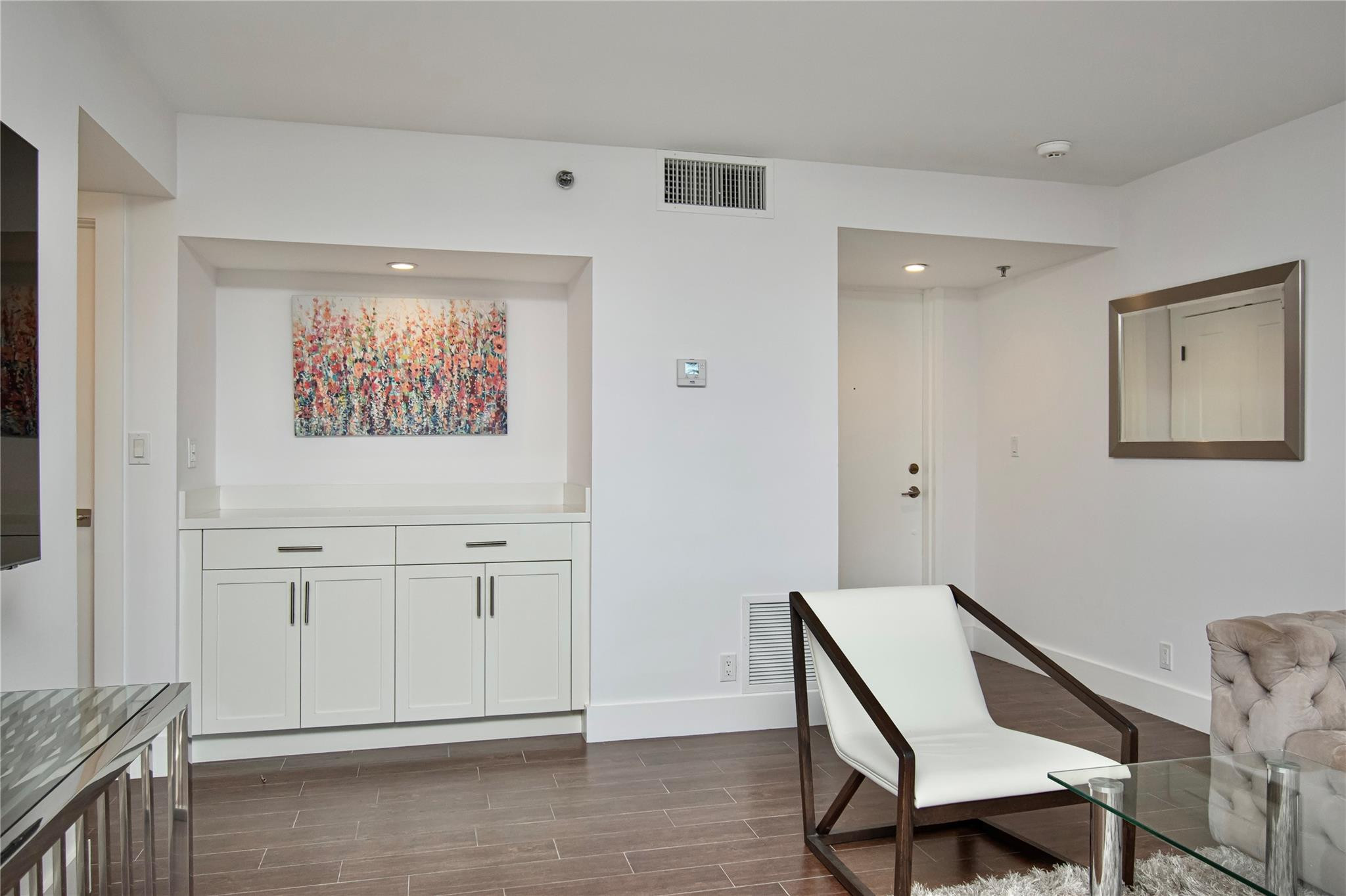 1612 Bridgewood Drive 1612