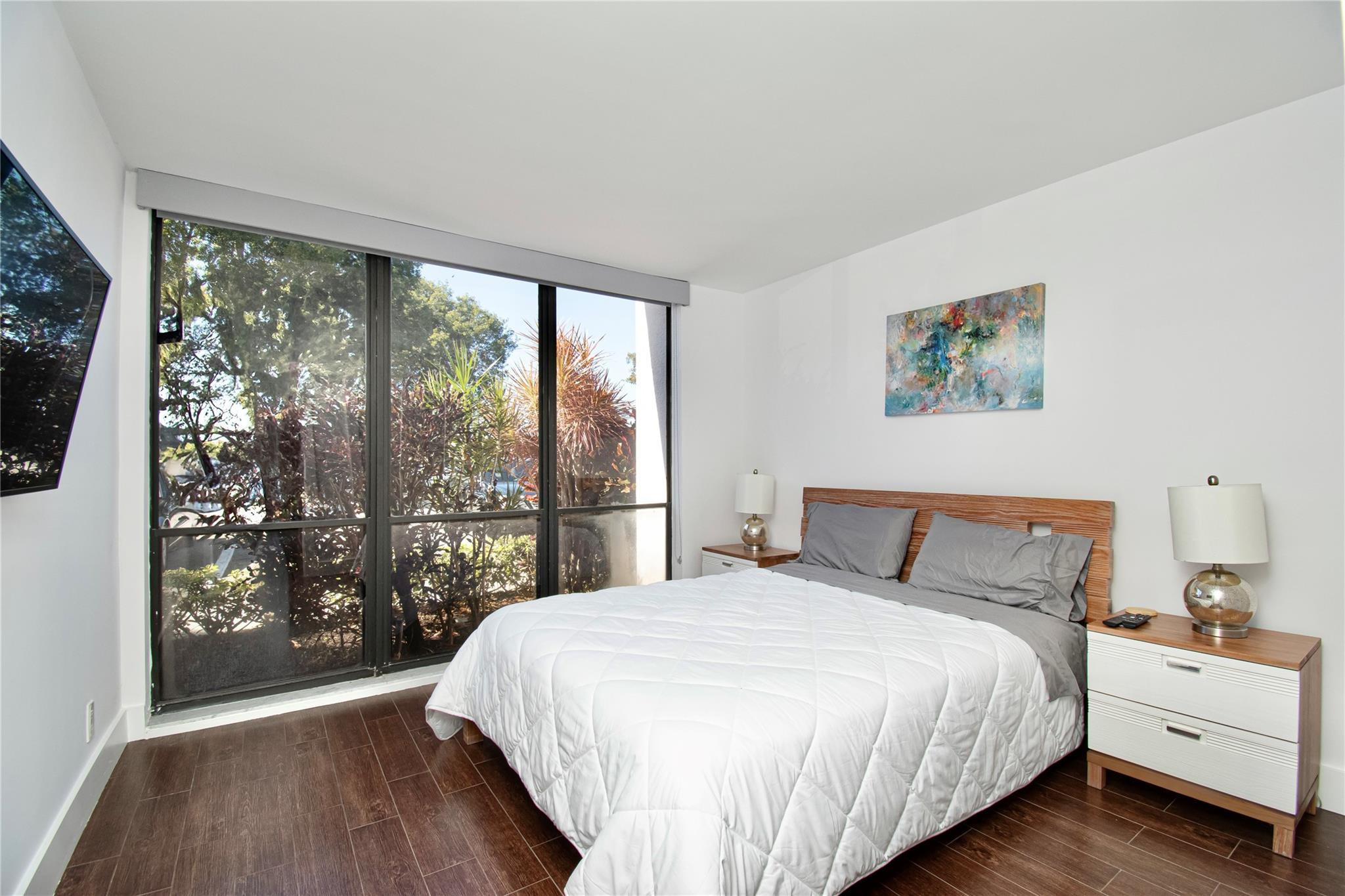 1612 Bridgewood Drive 1612