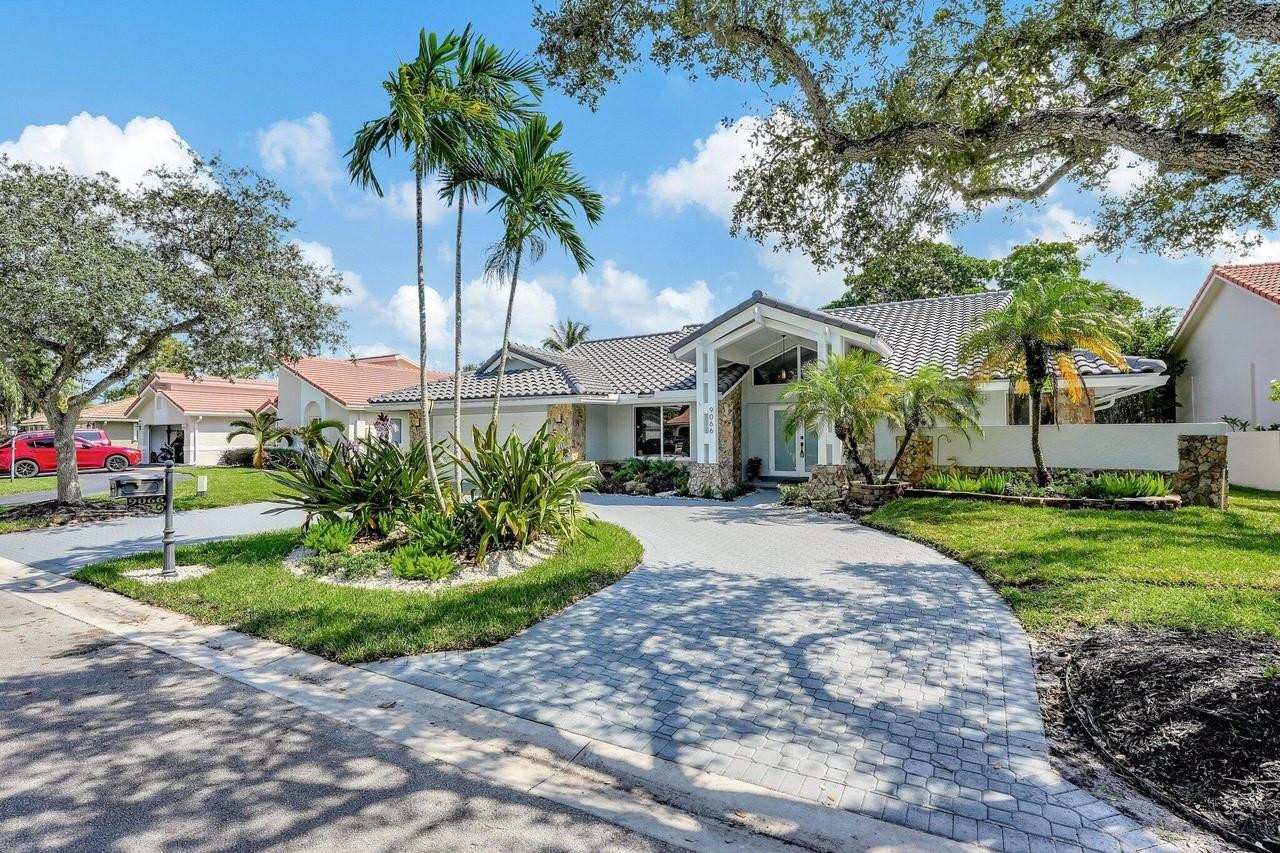 9066 NW 52nd Court