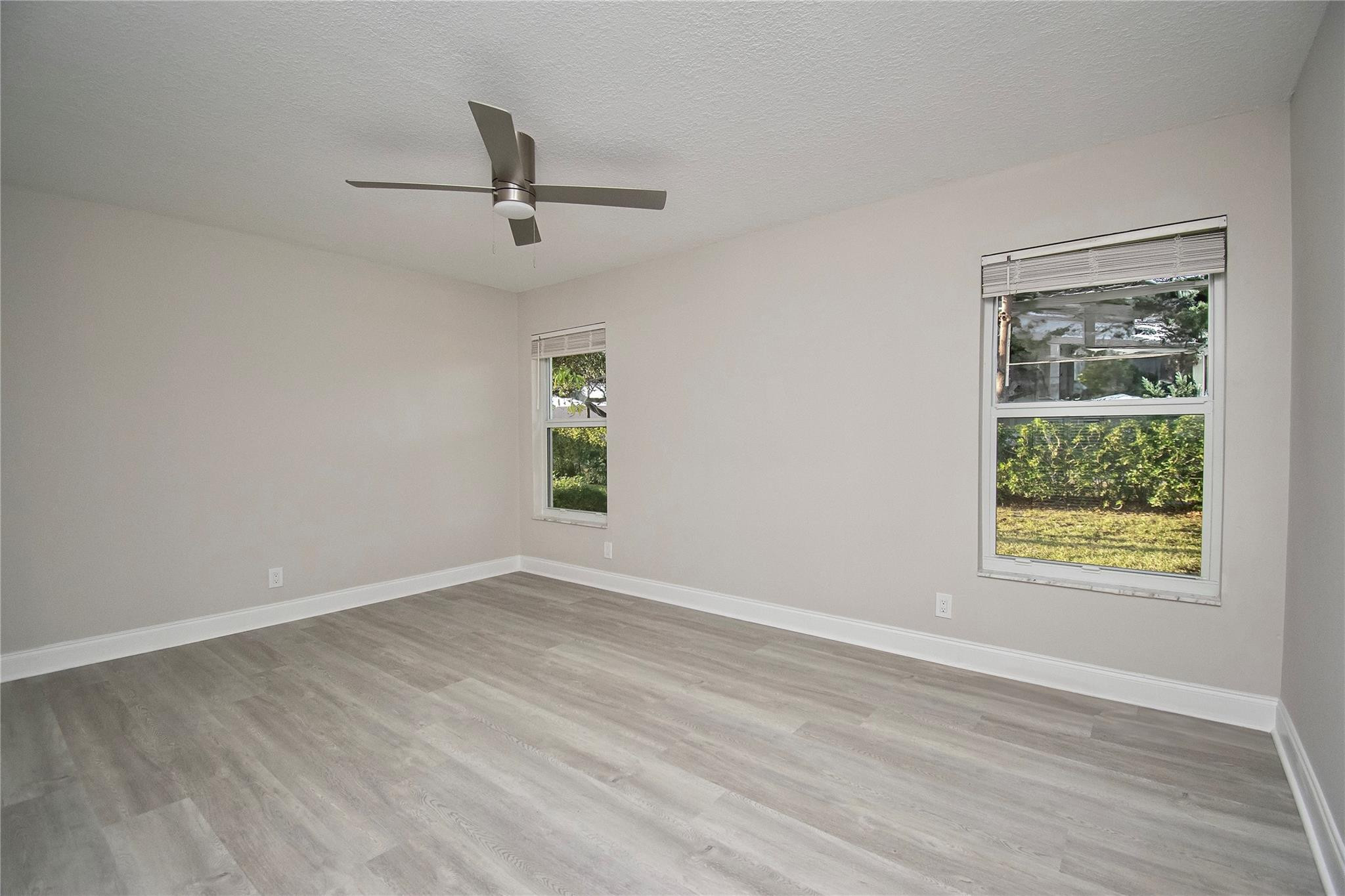 9107 Chatsworth Cascades Circle