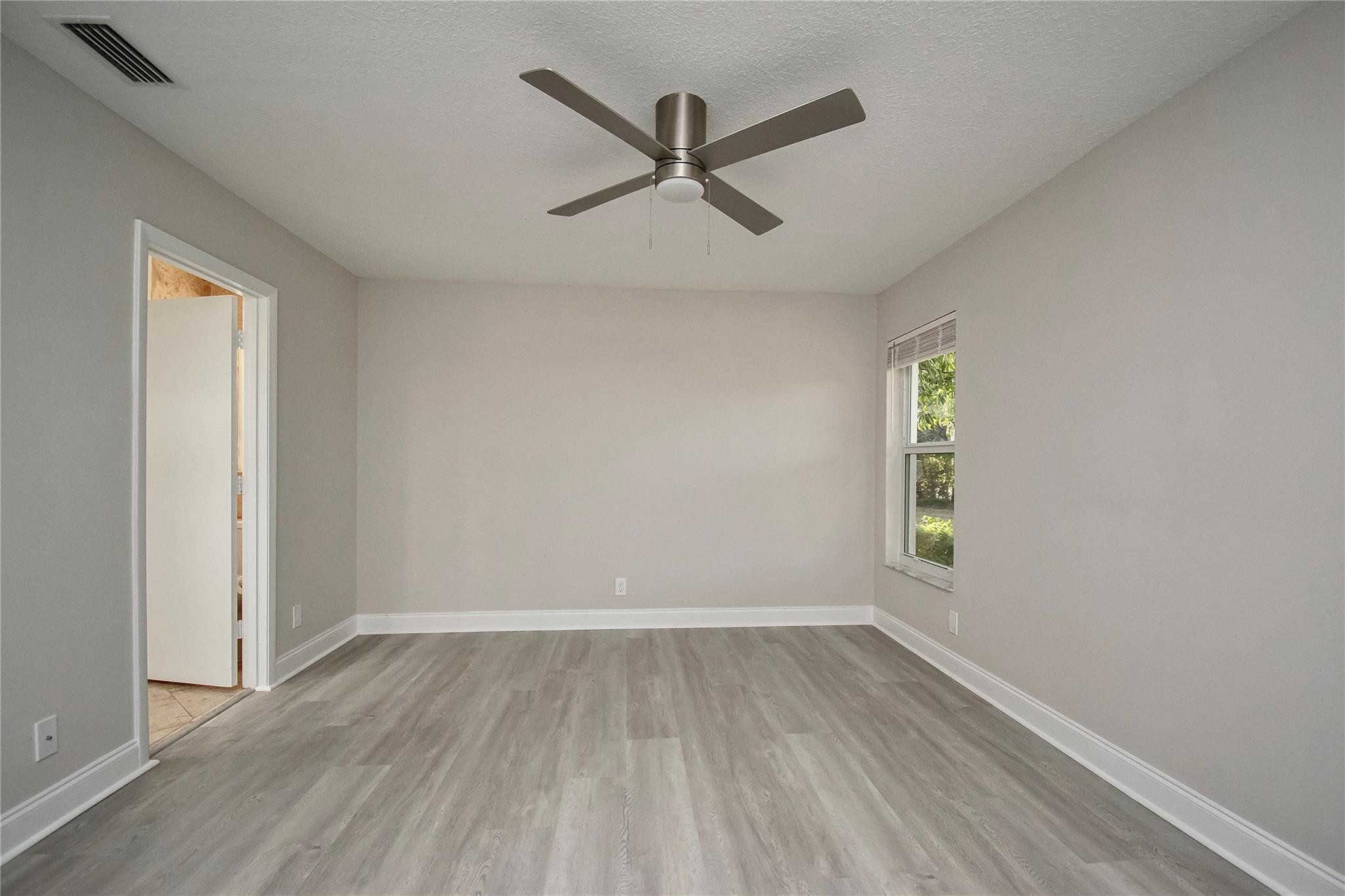 9107 Chatsworth Cascades Circle