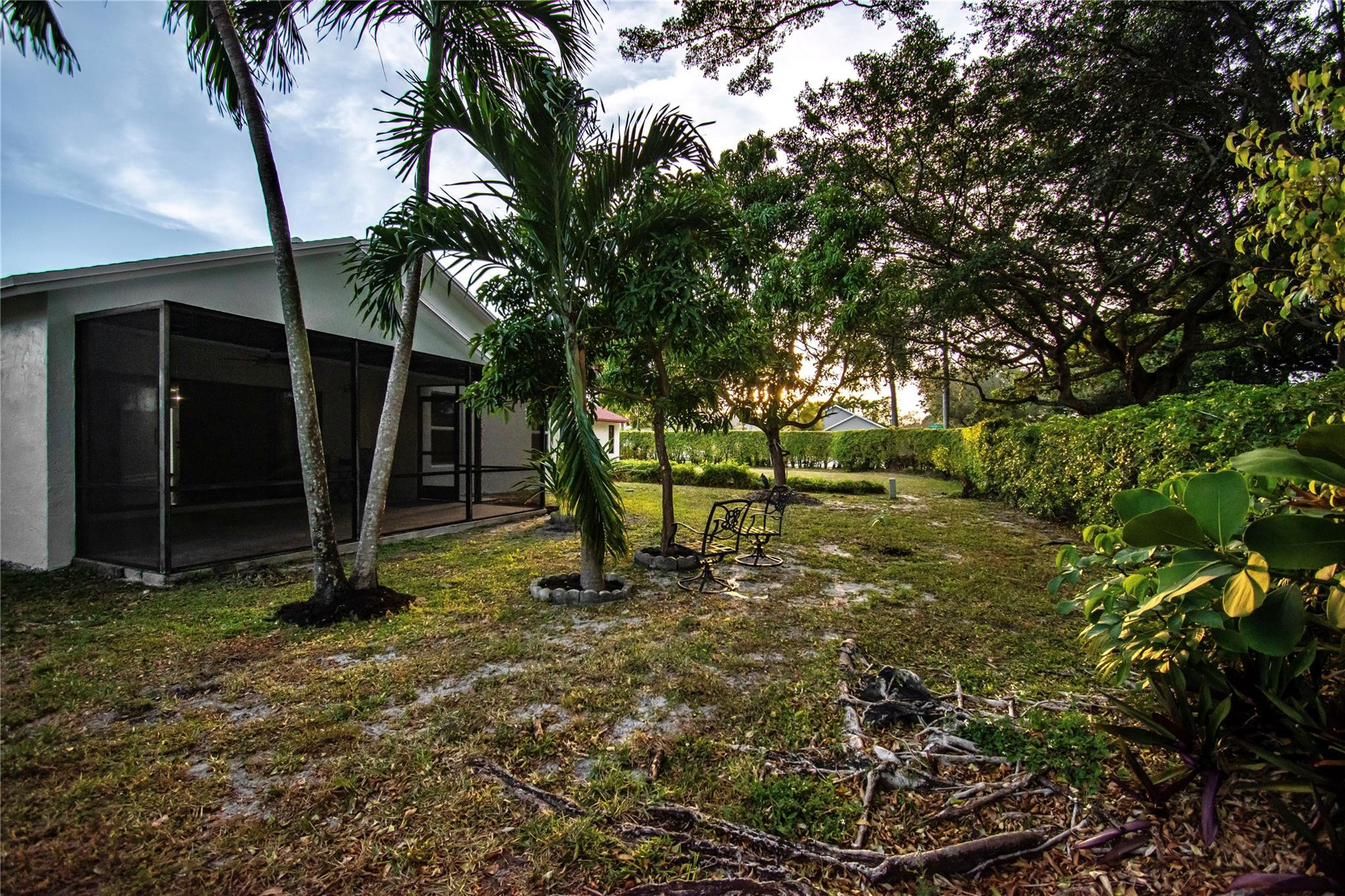 9107 Chatsworth Cascades Circle