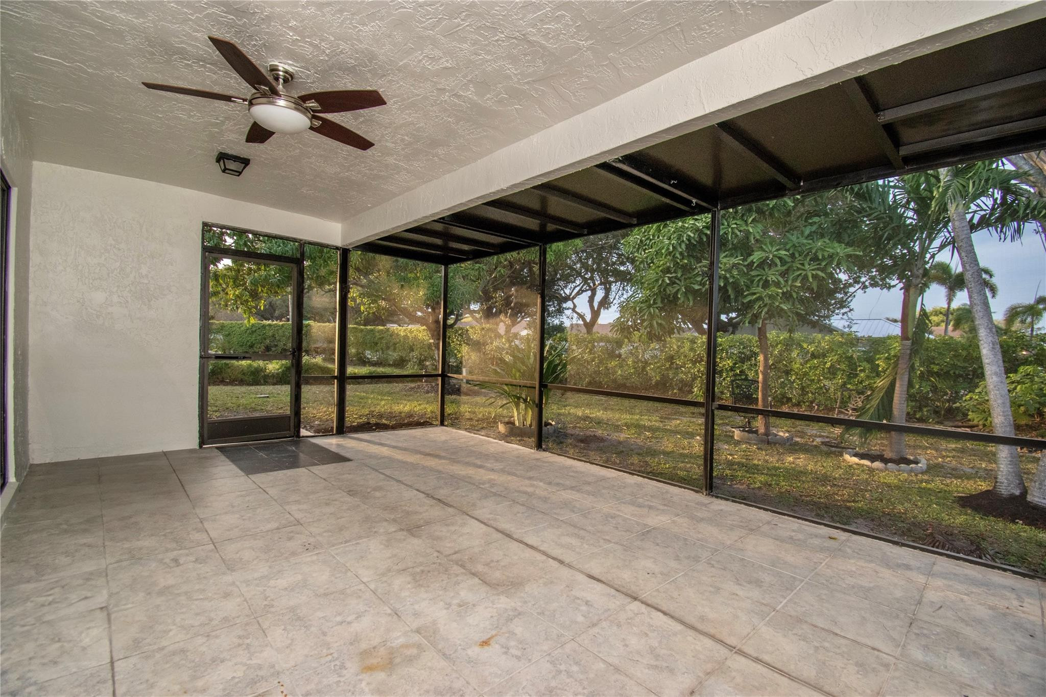 9107 Chatsworth Cascades Circle