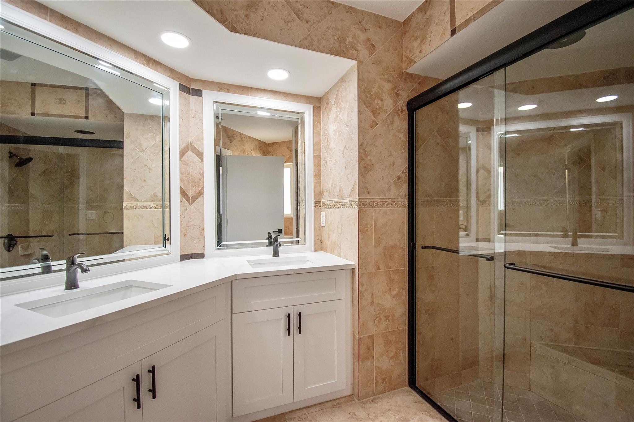 9107 Chatsworth Cascades Circle