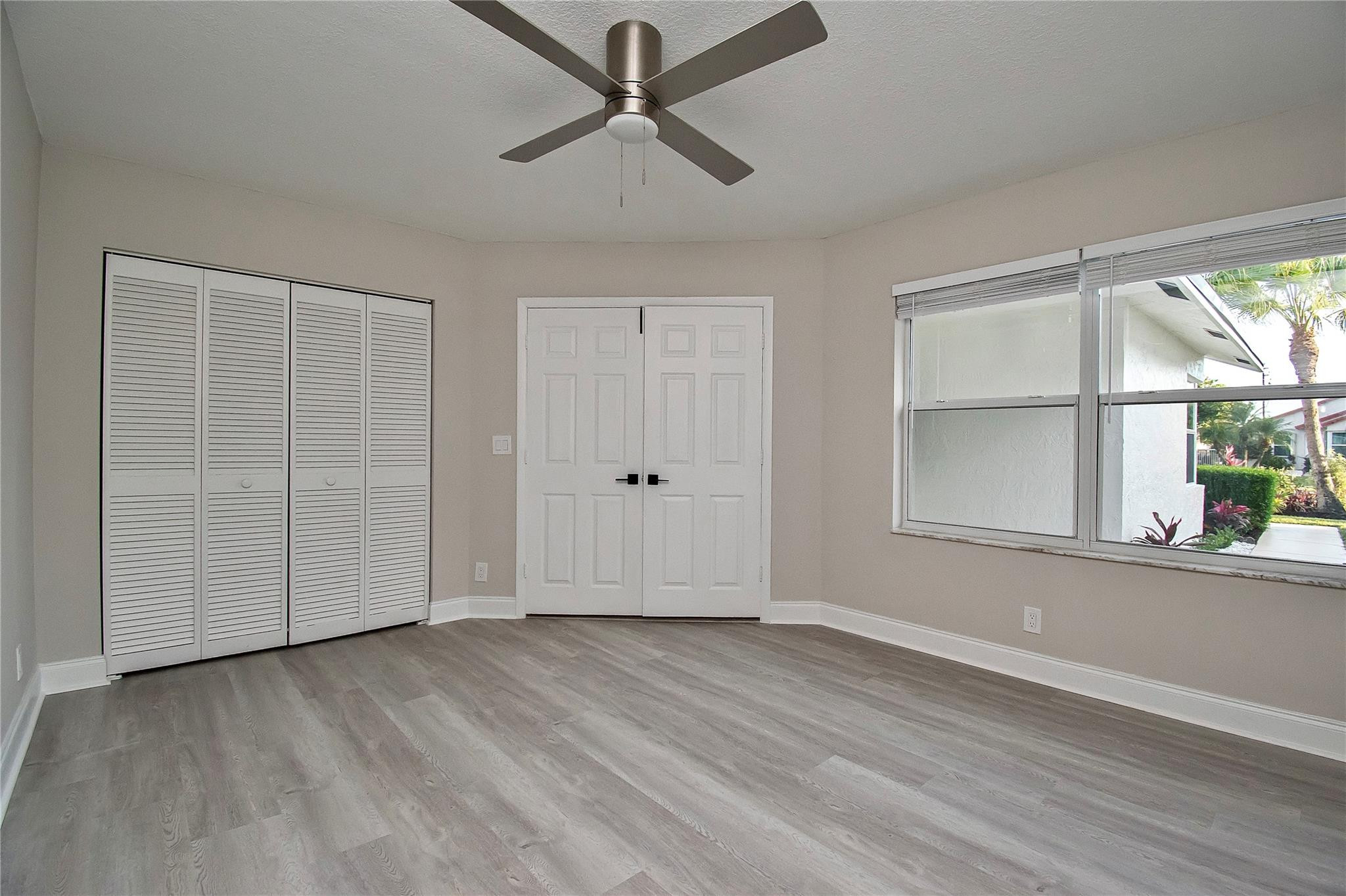 9107 Chatsworth Cascades Circle