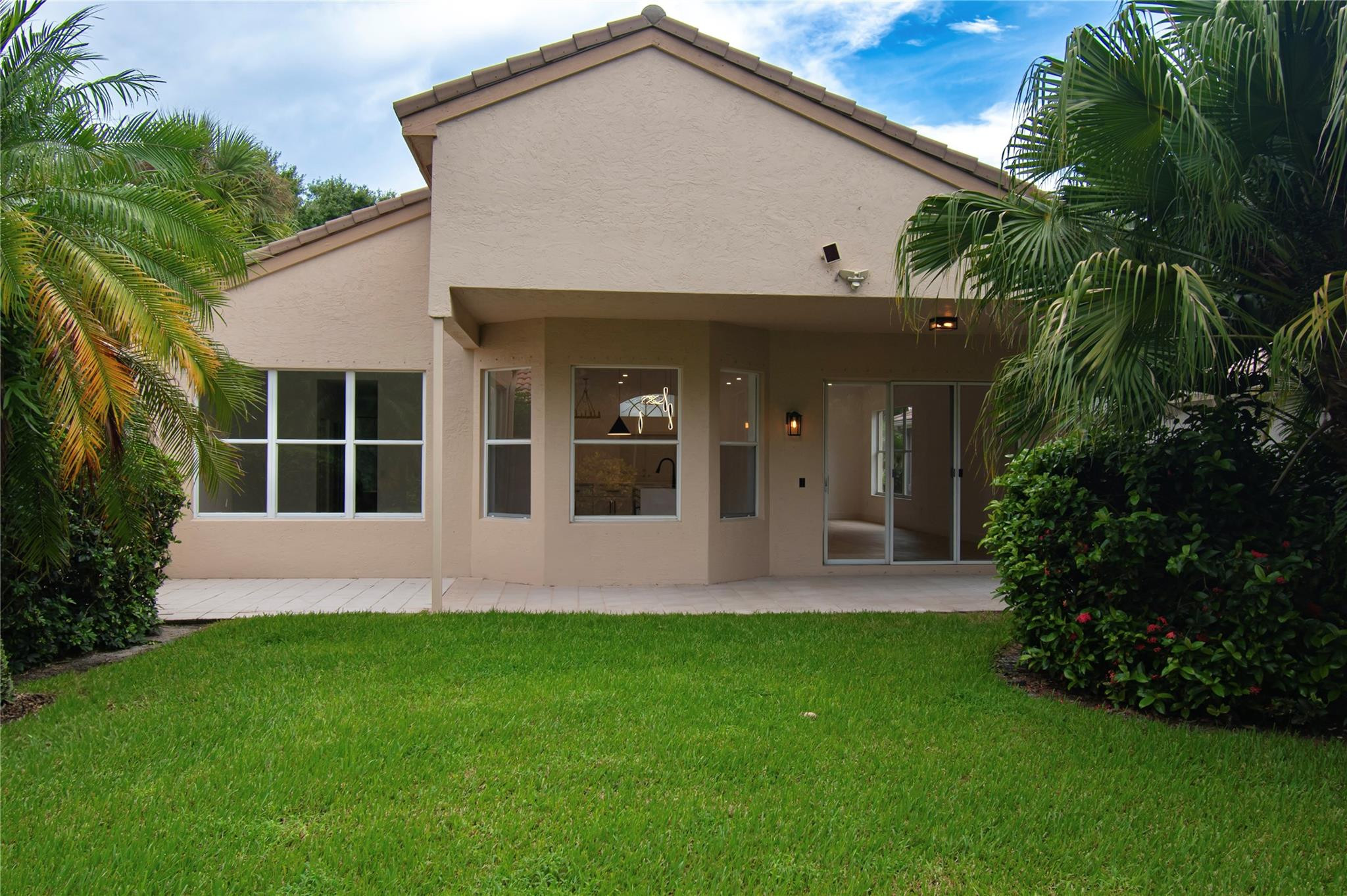 11524 Corazon Court