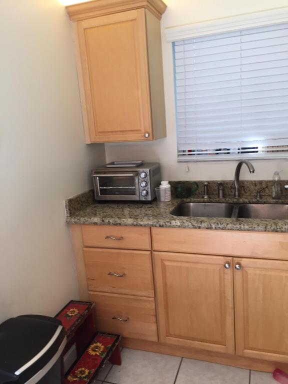 22354 Guadeloupe Street