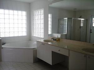 10862 Bal Harbor Drive