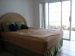 10862 Bal Harbor Drive