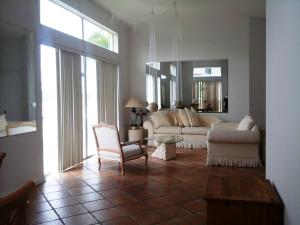 10862 Bal Harbor Drive