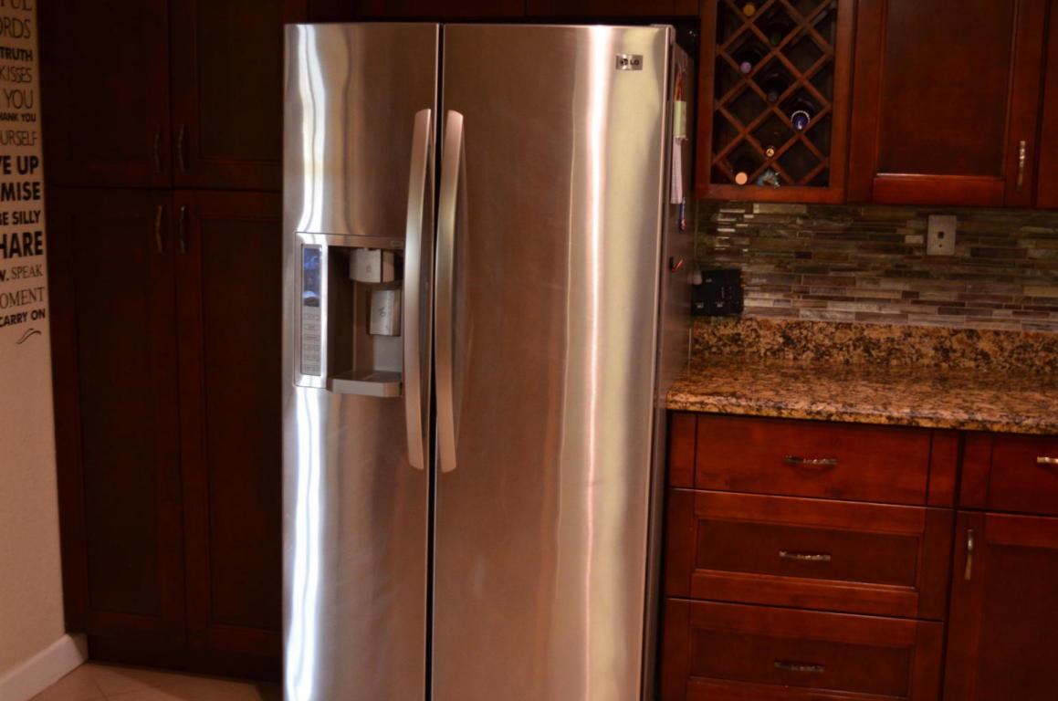 7429 San Clemente Place