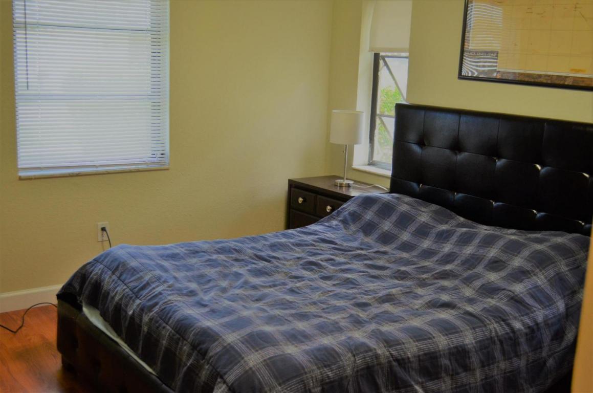 7429 San Clemente Place