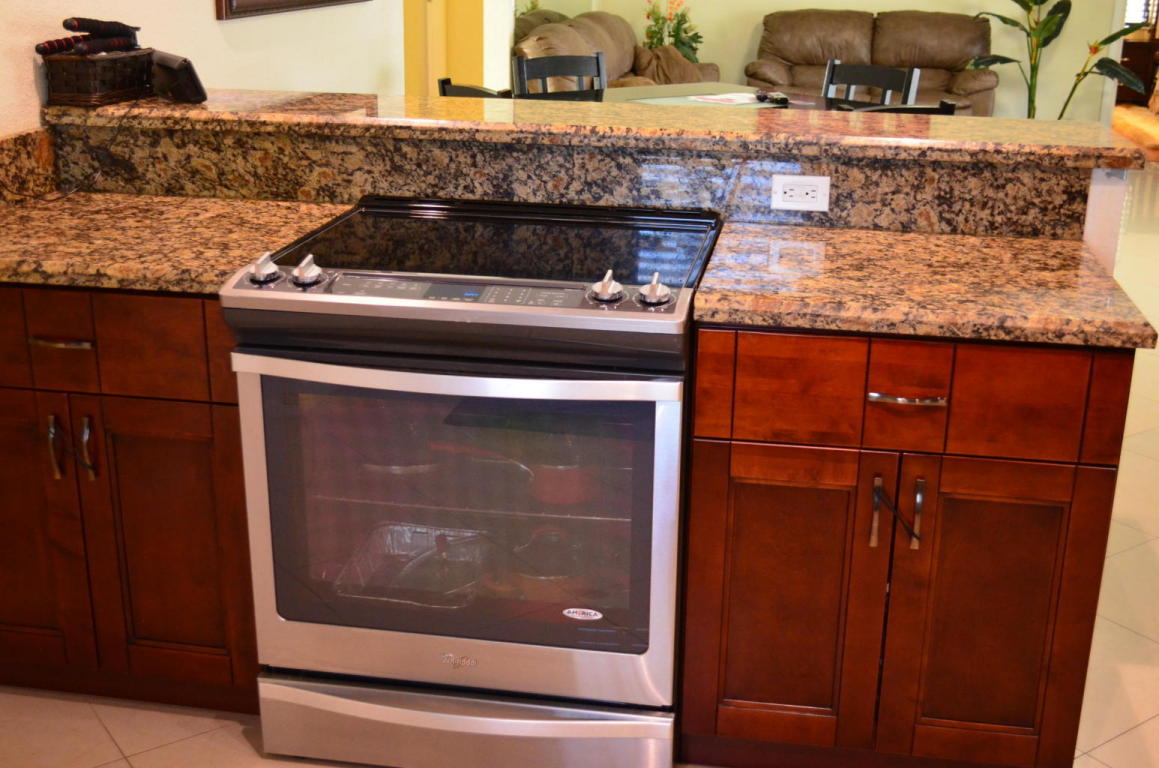 7429 San Clemente Place