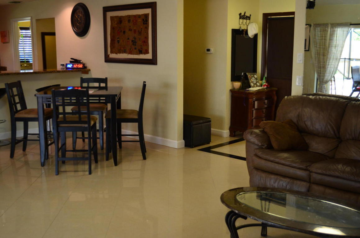 7429 San Clemente Place