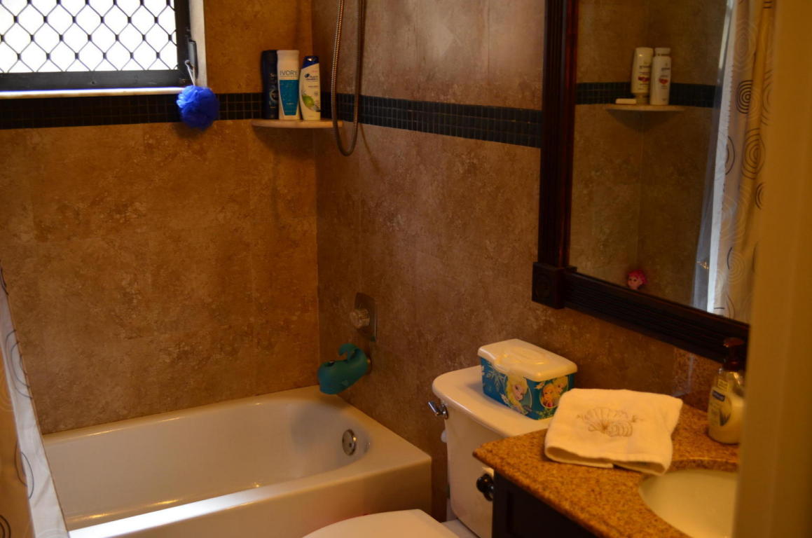 7429 San Clemente Place