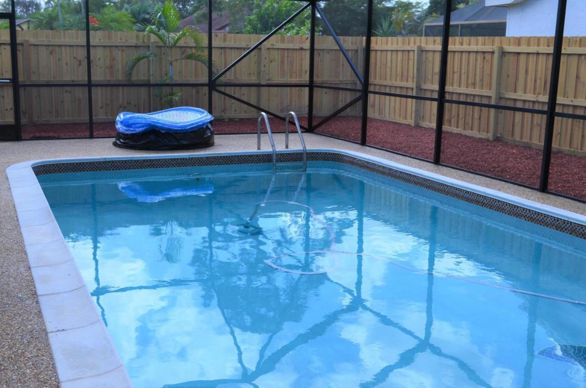 7429 San Clemente Place